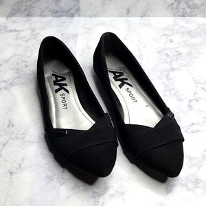 Anne Klein sport black flats